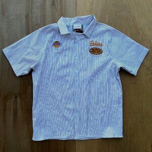 MITCHELL & NESS LA LAKERS CHAIN STITCH GAS STATION BUTTON SHIRT Men’s sz L NEW
